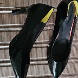 WOMEN'S TOTAL MOTION 75MM POINTED TOE HEEL